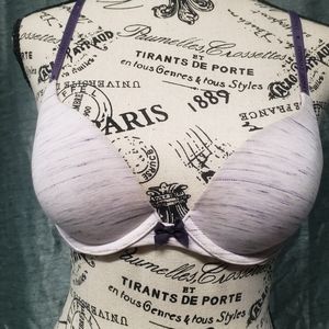 Victoria Secret bar size 32 b